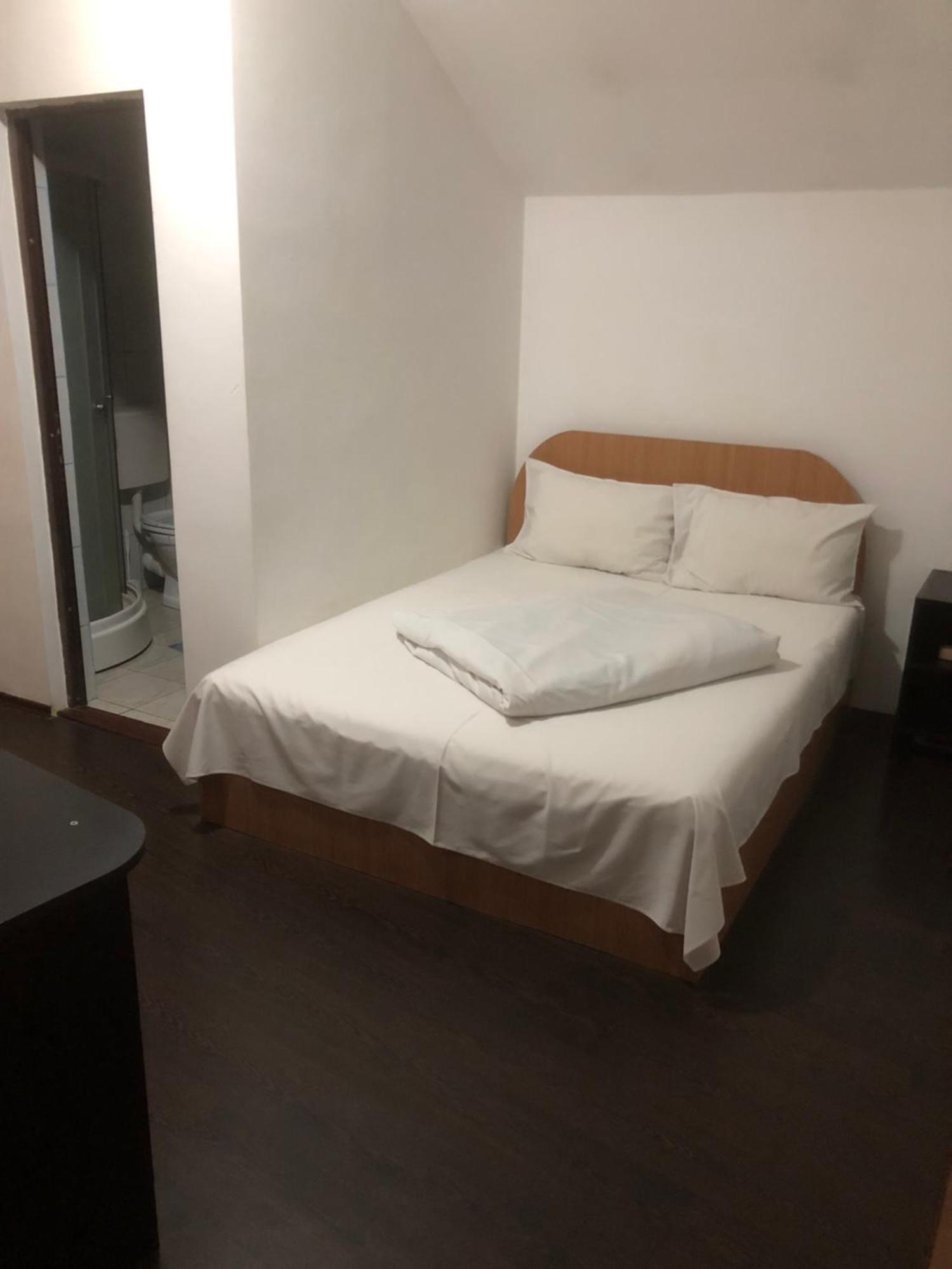 Pensiunea Residence Râmnicu Vâlcea Exterior foto
